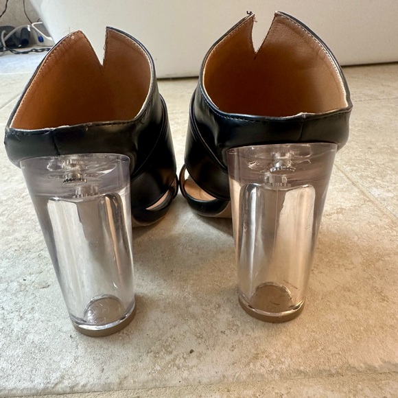 Qupid Black with Clear High Heels - Picture 5 of 8